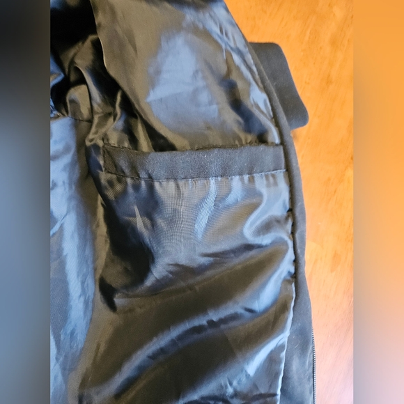 Guess Bomber Jacket - Picture 8 of 11